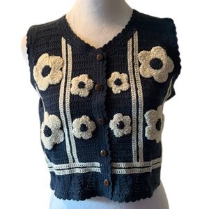 Crochet Cropped Vest Navy White Flowers NWT